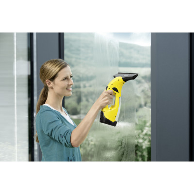 Віконний пилосос Karcher WV 2 Plus Віконний пилосос Karcher WV 2 Plus