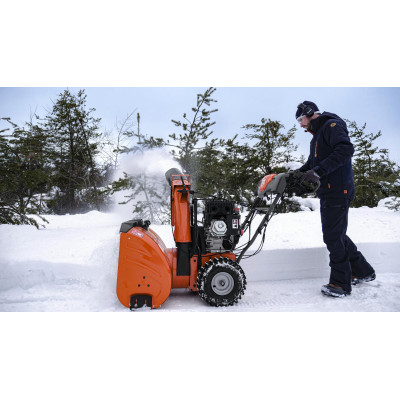 Снігоочисник Husqvarna ST 330 Снігоочисник Husqvarna ST 330