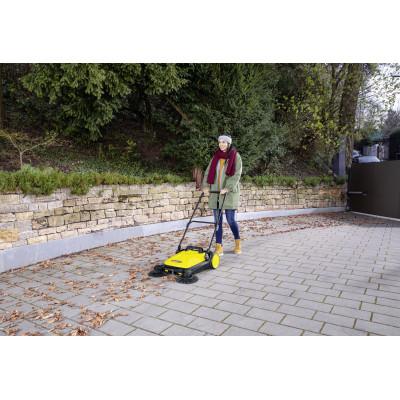 Підмітальна машина Karcher S 4 Twin Підмітальна машина Karcher S 4 Twin