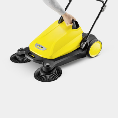Підмітальна машина Karcher S 4 Twin Підмітальна машина Karcher S 4 Twin