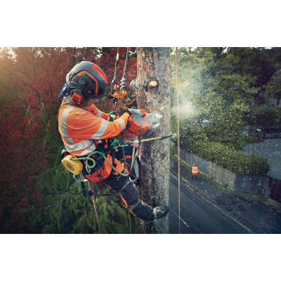 Акумуляторна пила Husqvarna T540iXP Акумуляторна пила Husqvarna T540iXP