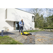 Підмітальна машина Karcher S 6 Twin