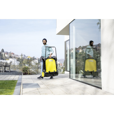 Підмітальна машина Karcher S 6 Twin Підмітальна машина Karcher S 6 Twin