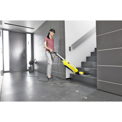 Підлогомийна машина Karcher FC 5 Підлогомийна машина Karcher FC 5