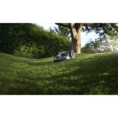 Газонокосарка-робот Husqvarna AM 320 NERA Газонокосарка-робот Husqvarna AM 320 NERA