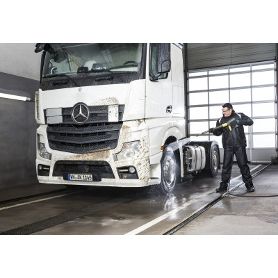 Апарат високого тиску Karcher HDS 9/18-4 M Апарат високого тиску Karcher HDS 9/18-4 M
