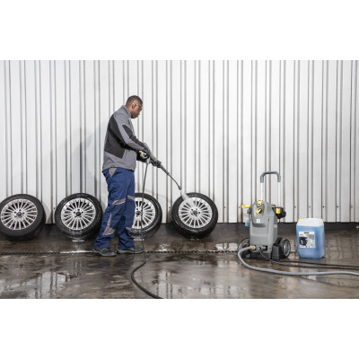 Апарат високого тиску Karcher HD 6/15 M Апарат високого тиску Karcher HD 6/15 M