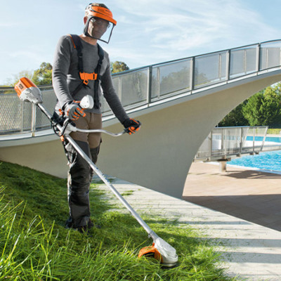 Акумуляторна мотокоса STIHL FSA 90 (системи PRO) Акумуляторна мотокоса STIHL FSA 90 (системи PRO)