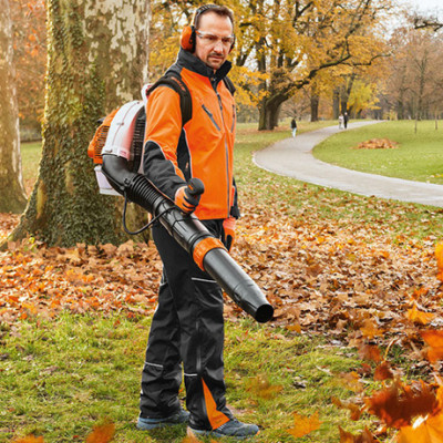 Повітродувка ранцева STIHL BR 450 C-EF Повітродувка ранцева STIHL BR 450 C-EF